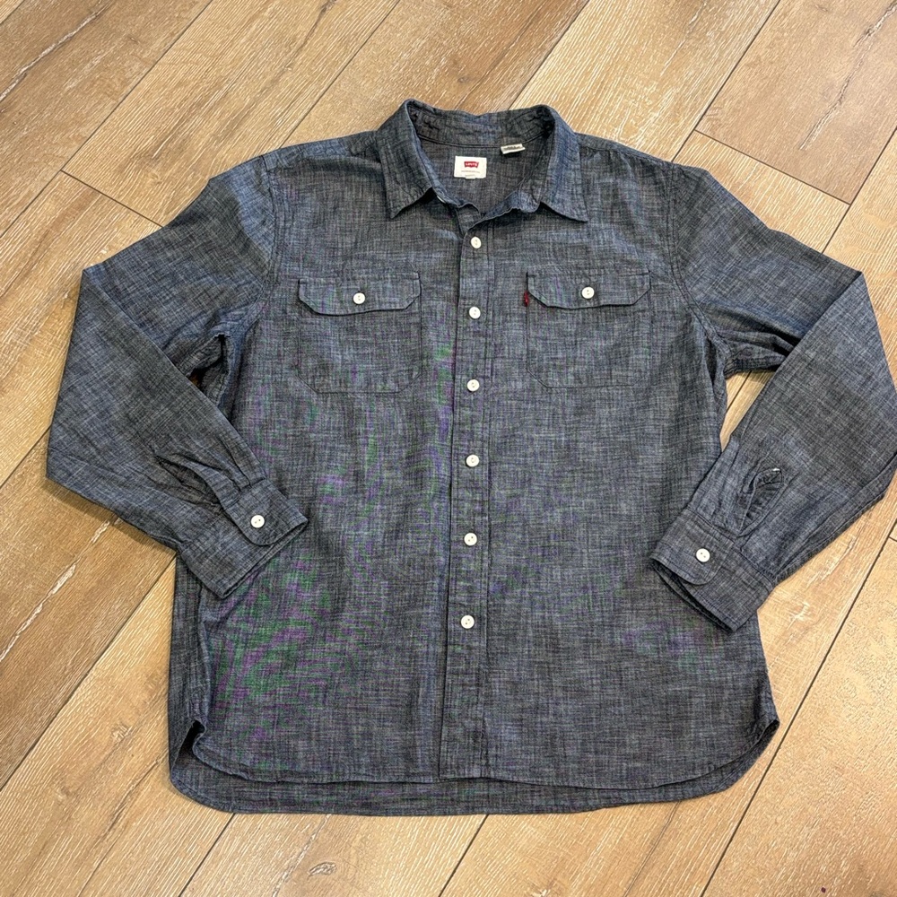 Levi’s‎ Classic Chambray Button Down Shirt - XL